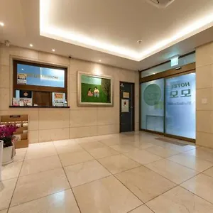 https://momo-1.busan-hotelsweb.com